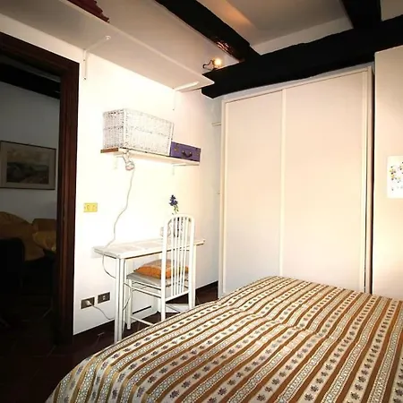 Antica Corte Sul Lago D'orta Apartment
